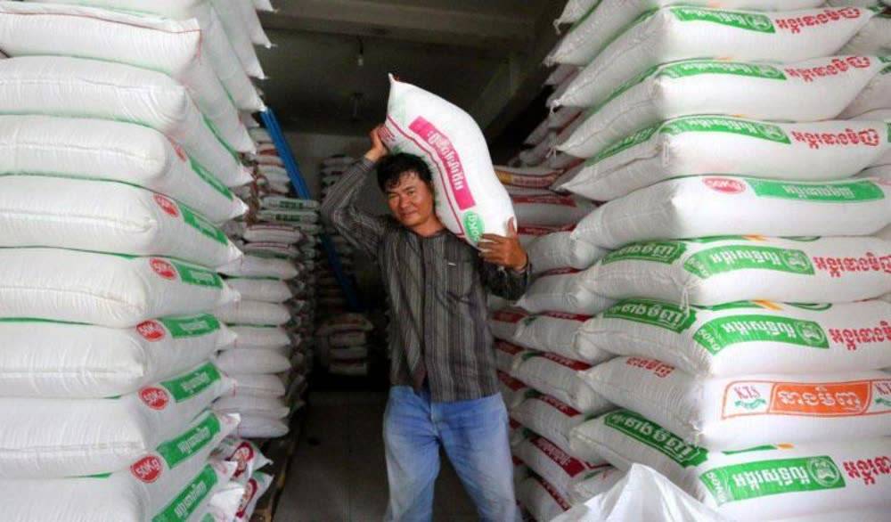 华体会体育_
柬埔寨稻米同盟：今年大米出口未受洪灾影响(图2)