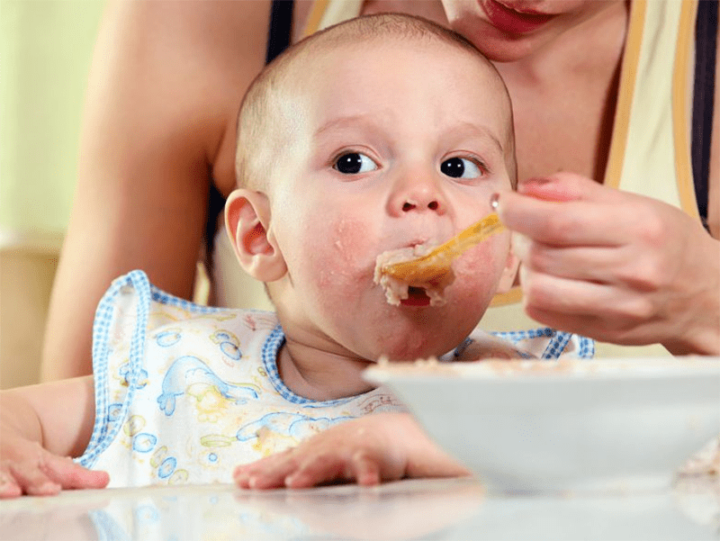 五个月的宝宝能吃什么辅食呀?