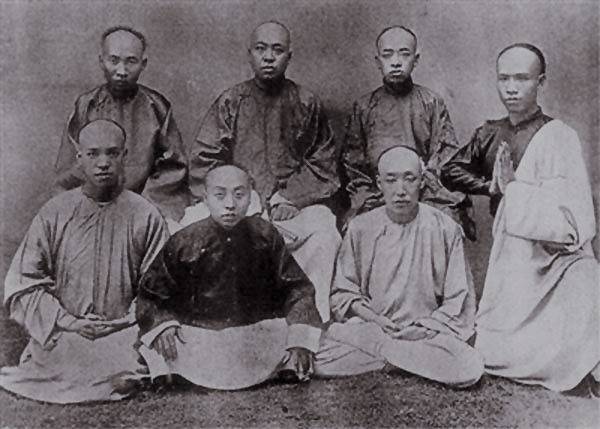 包括|晚晴学士留学日本深造他们是如何看待后辈的？