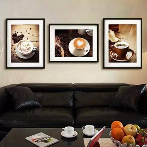 沙发背景墙装饰画客厅现代简约温馨风 4bad7e0c25af4761a2bbd87887aa0118.jpeg