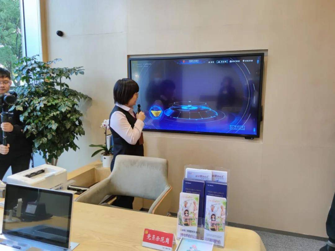 柯迪|进厅店甩辫子拆围墙，与客户深度共建，中国移动5G加出新动能