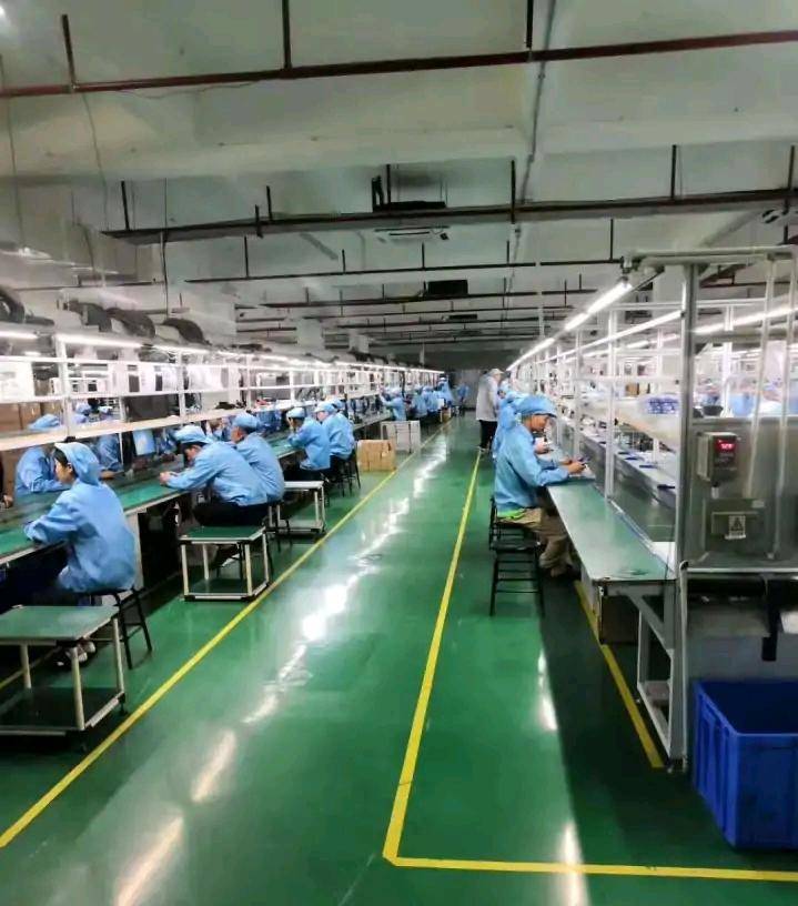 快到年底了,还有很多打工者前往上海找
