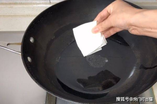 用什么方法可以除锈 2dca50235885476abe34e6736738e7fd.jpeg