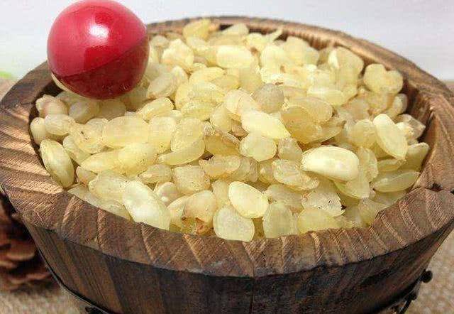 必一·体育-
女人不想肚子鼓 常吃这菜 给肠胃“洗澡” 越吃越瘦 小腹平坦(图9)