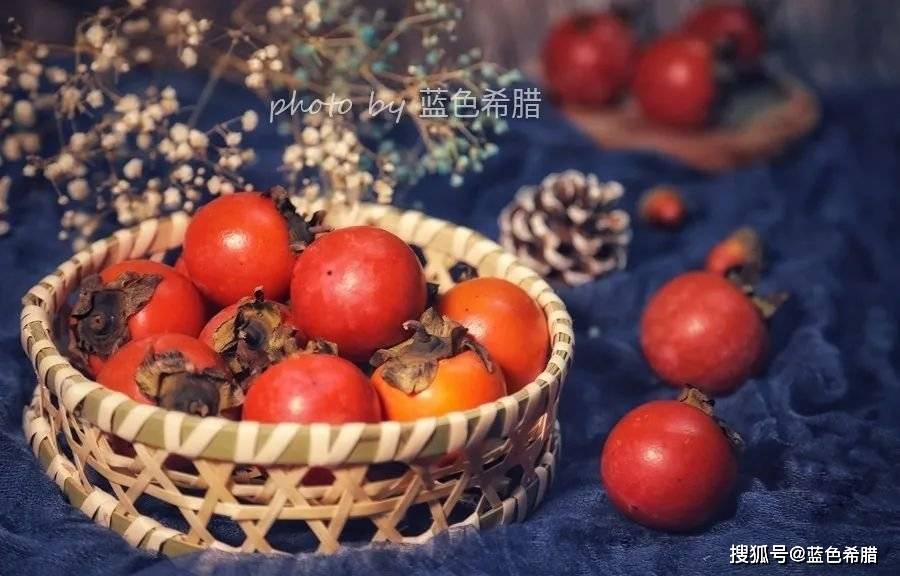 深秋霜降柿子红,我镜头下16张柿子静物照片,祝你"柿柿