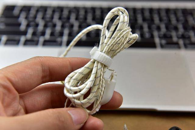 评测|AUDIOFLY AF1120MK耳机评测:6动铁的听觉盛宴