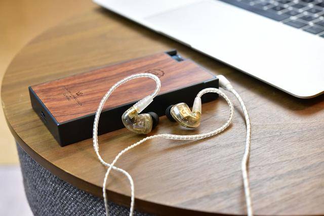 评测|AUDIOFLY AF1120MK耳机评测:6动铁的听觉盛宴