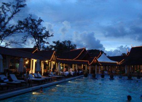 出国旅游可以使gdp增加吗_旅游风景图片(3)