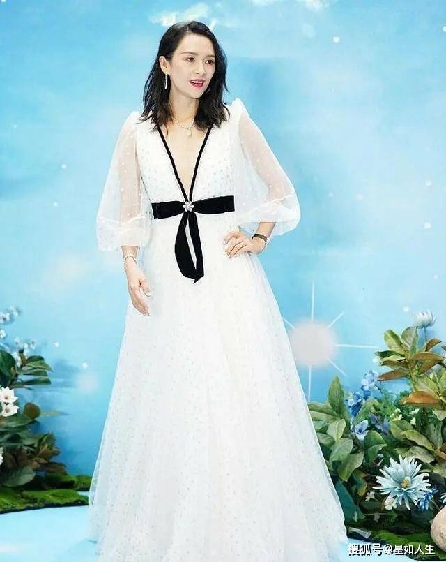 汪峰前女友深夜失眠疑思念小苹果,还讽章子怡