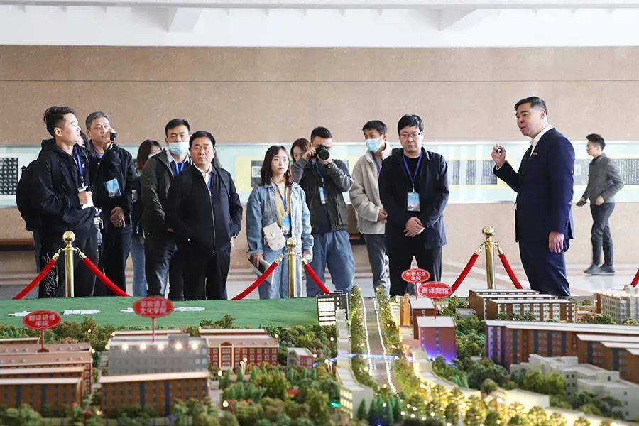 媒体|西安翻译学院——感受最美西译