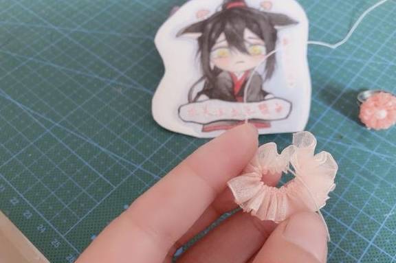 生活|可爱的手缝花小戒指手工制作教程，小小的很可爱