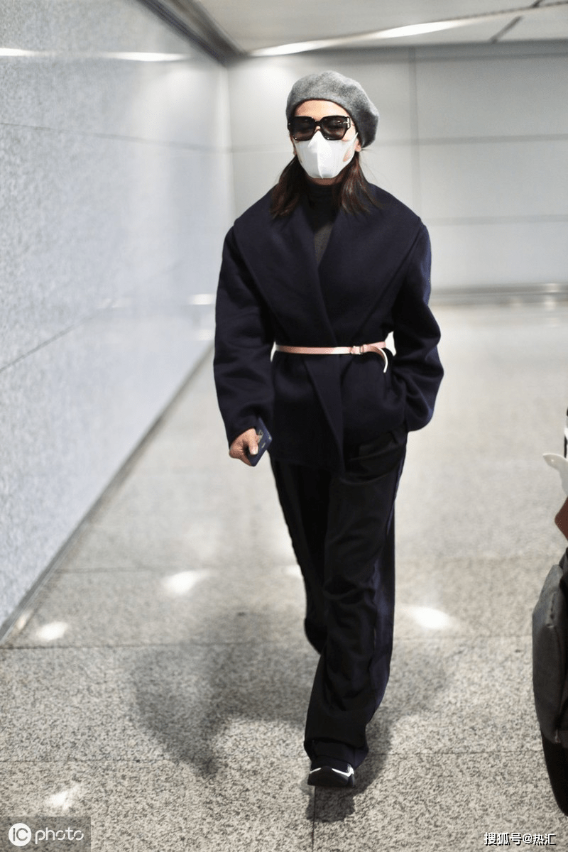 跆拳道|刘涛到底穿了个啥?一身“跆拳道”服走机场,穿出去踢馆的气场