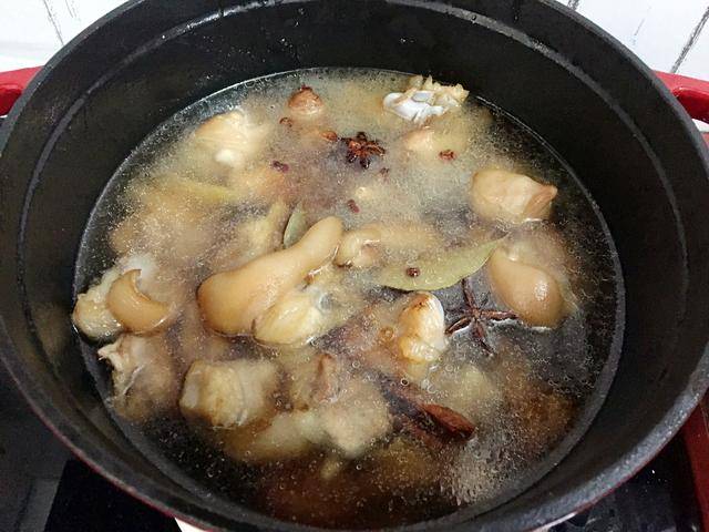 猪脚怎么炖好吃又烂 85e7cd407d9e47638b47c87dcb5831f9.jpeg