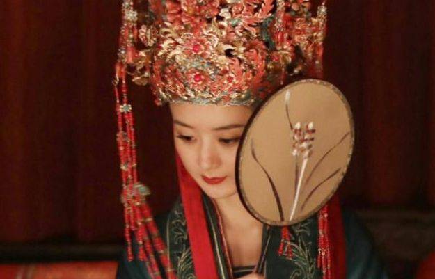 《有匪》未播先扑?最受争议的竟是赵丽颖