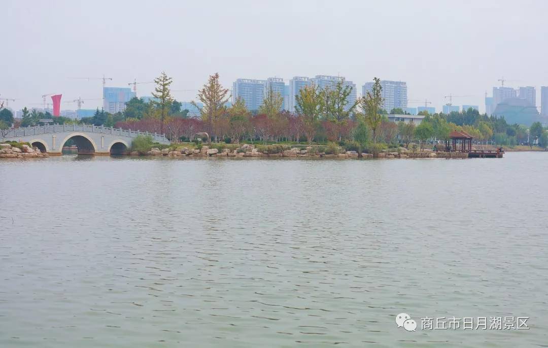 商丘市日月湖景区丨满目"彩霞 养眼醉心 妙趣天成