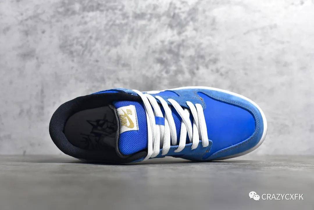 nike dunk 蓝白怎么搭_nike手机壁纸