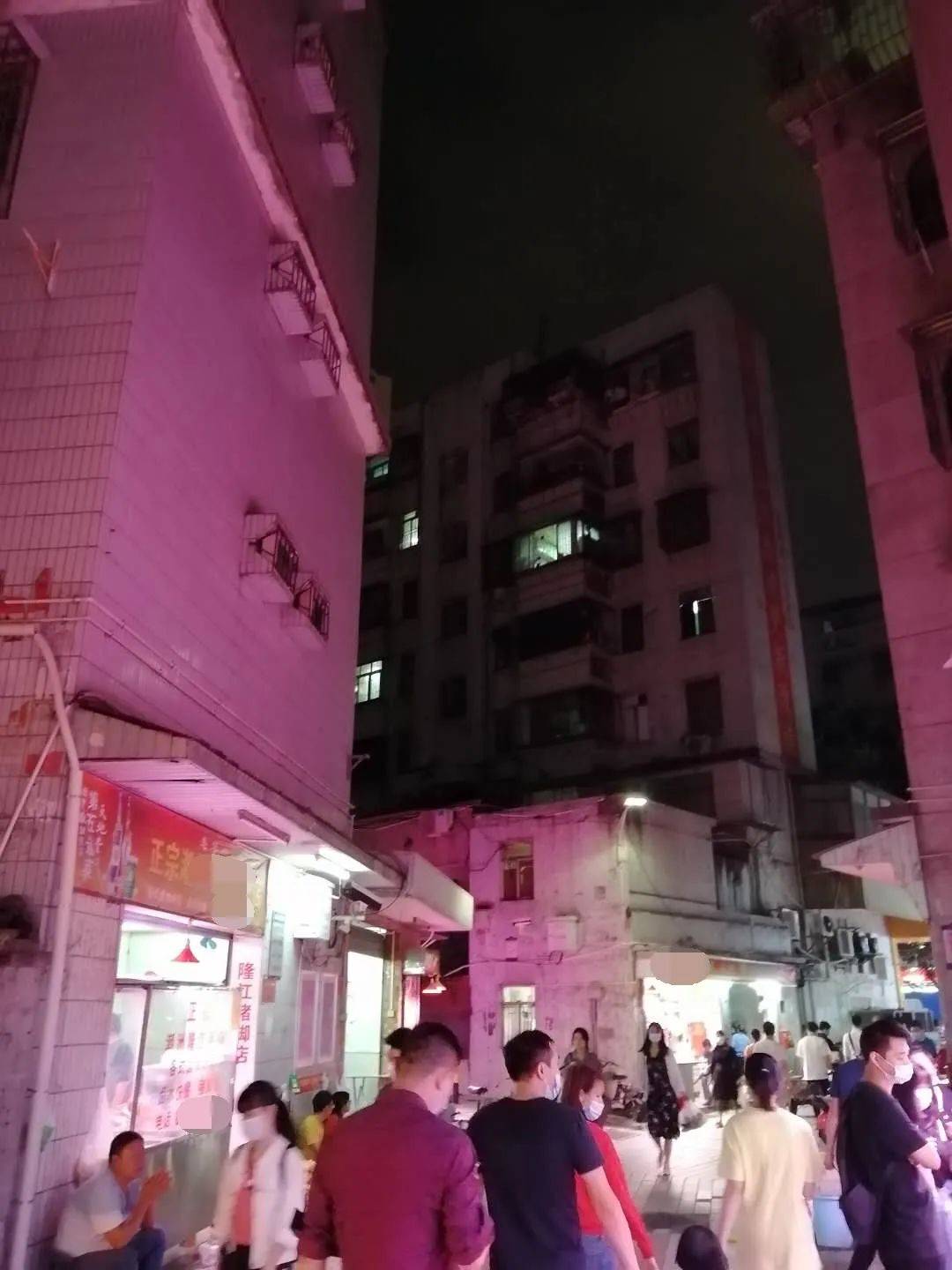 “我这个打工人，和身价一亿的女友分手了”