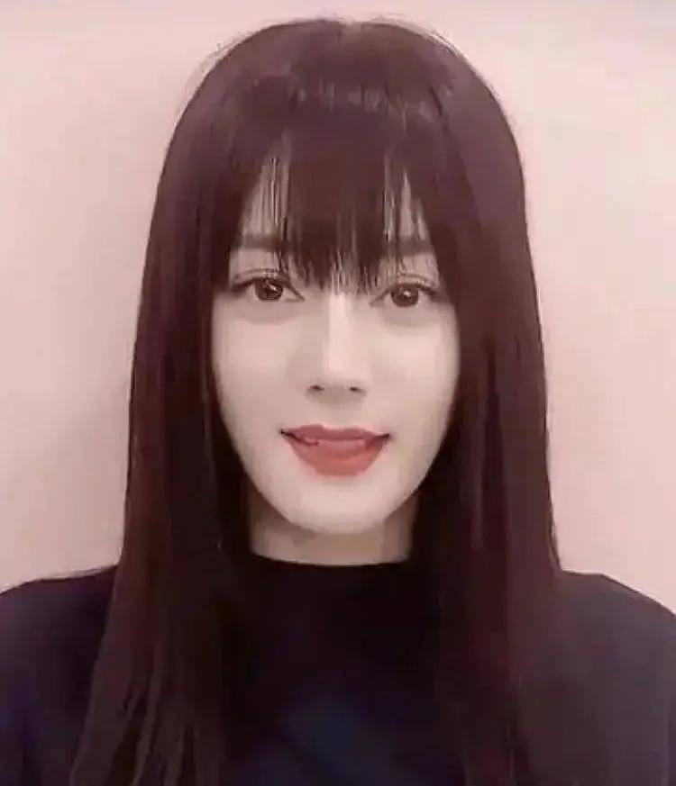 杰克|热巴被吐槽像杰克船长，多款造型成反面案例，同款女生要小心雷区