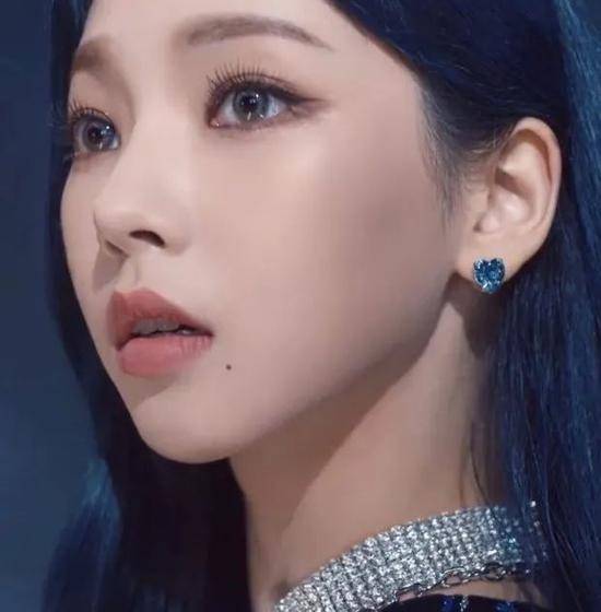 Winter|SM新“四胞胎”女团aespa 到底跟前辈RV差在哪里？