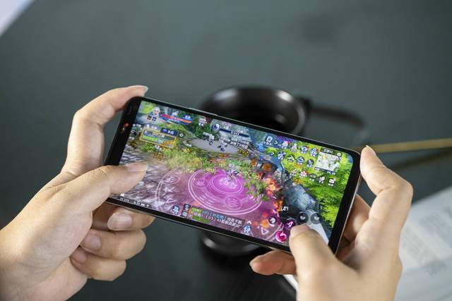 诛仙手游定制礼盒来袭,iQOO Neo3带你追梦仙侠世界