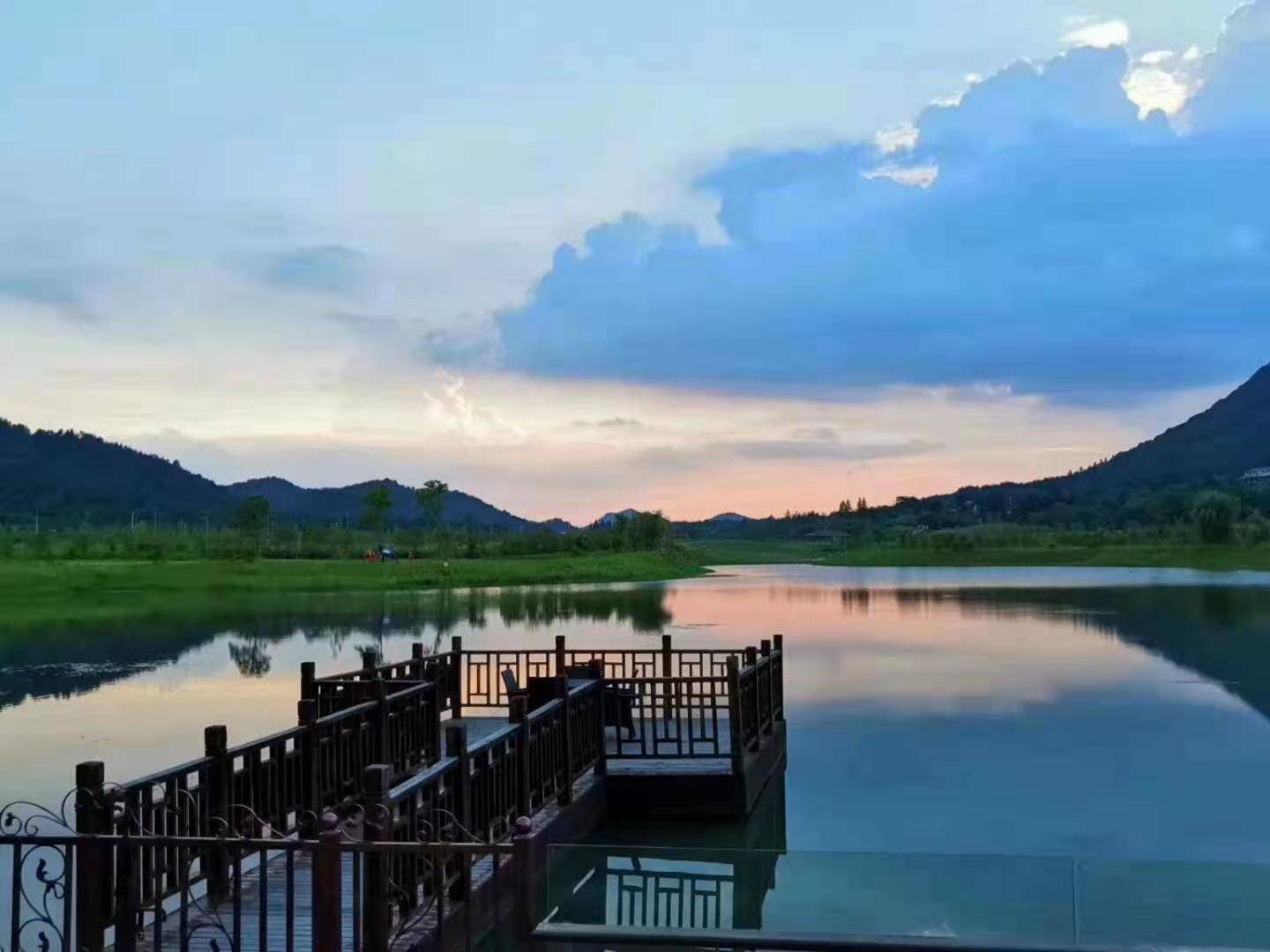 安吉港中旅和乐小镇为打造全国标杆旅居项目,湖州安吉港中旅介绍