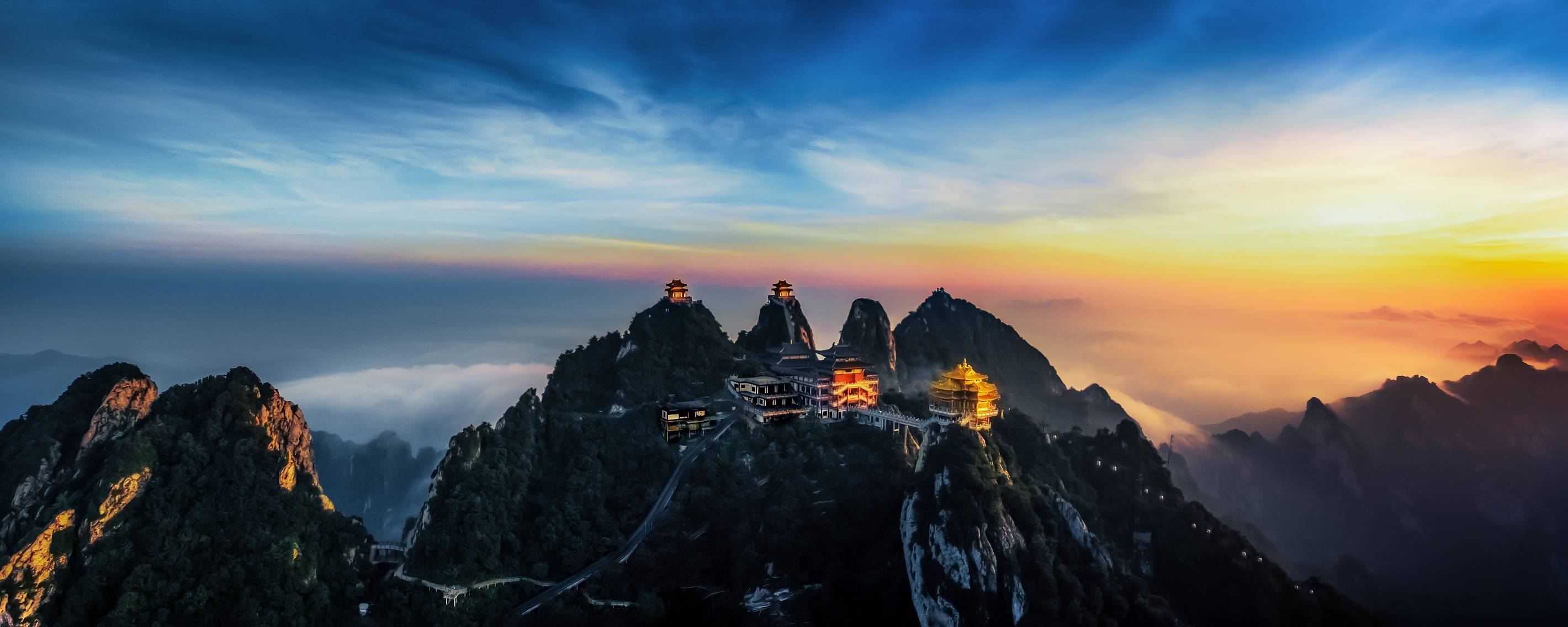 洛阳旅游景点推荐——洛阳老君山