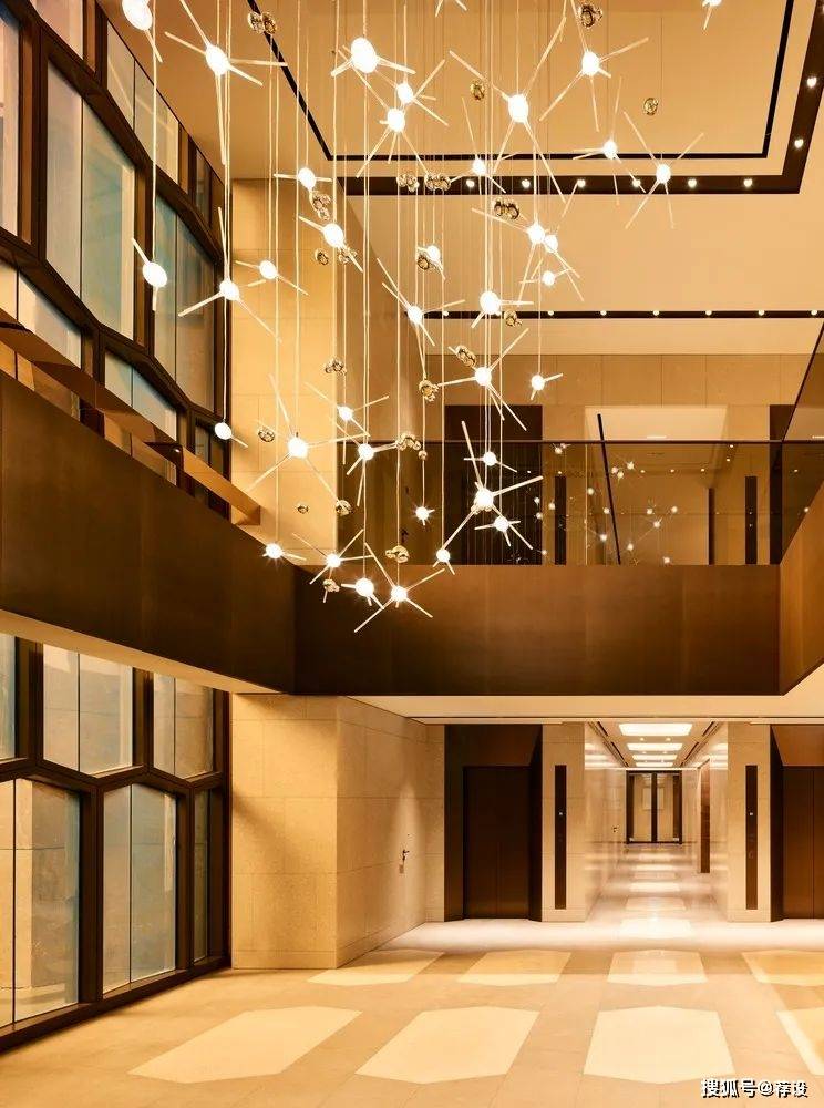 �������������ʦAntonio Citterio������¯,������۵�La Bella Vita...