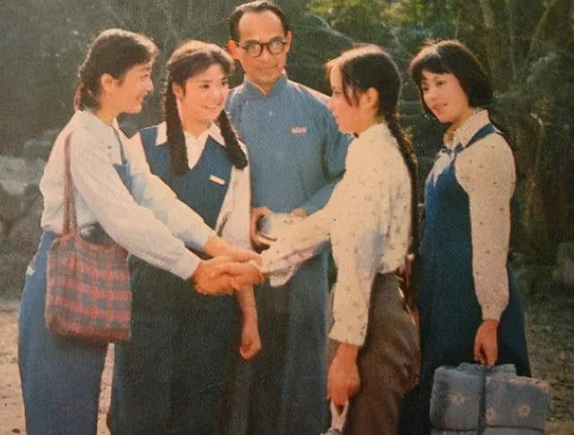 80-90年代香港校服成"颜王"