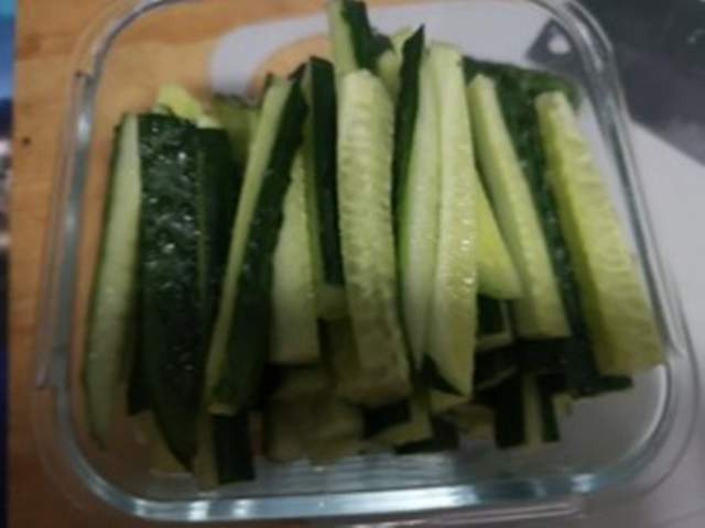 小黄瓜怎么烧好吃 024acc35e81a4b7aa5a7389276b32cbc.jpeg