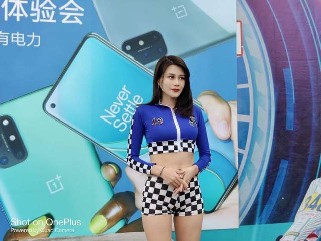 线下体验会:一加8T不将就的万圣节速跑体验