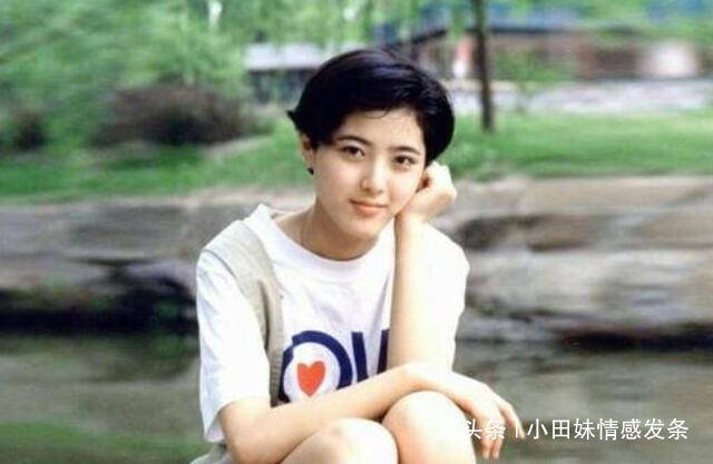 曾被称为“最美女鬼”,三任男友皆成为影帝