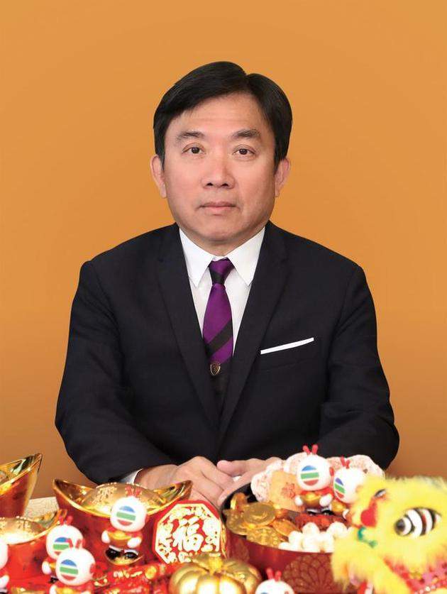 忽变富贵？当红小花被传得前TVB主席陈国强“宠