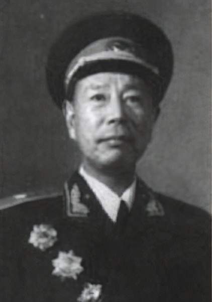 许世友当南京军区司令员期间,参谋长换了五