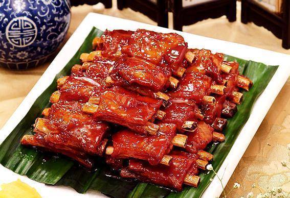 怎样做牛肉干最好吃家庭版 d56176da4ca744259fe6dcd2e6d571ae.jpeg
