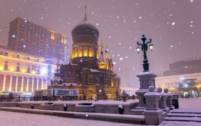 哈尔滨下雪美上热搜！全中国没有哪个地方能比东北更懂冬天！
