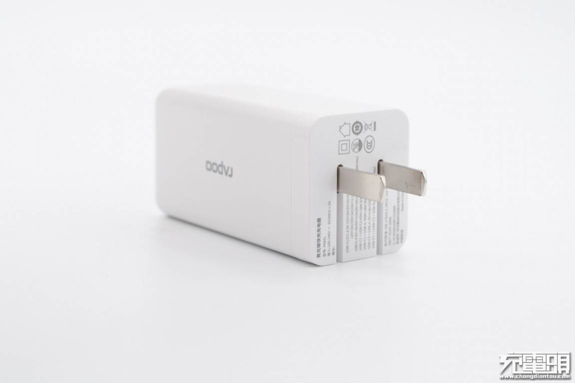 手机三种接线口 f109e0eae38a4f2e810b0c2fc9f5d462.jpeg