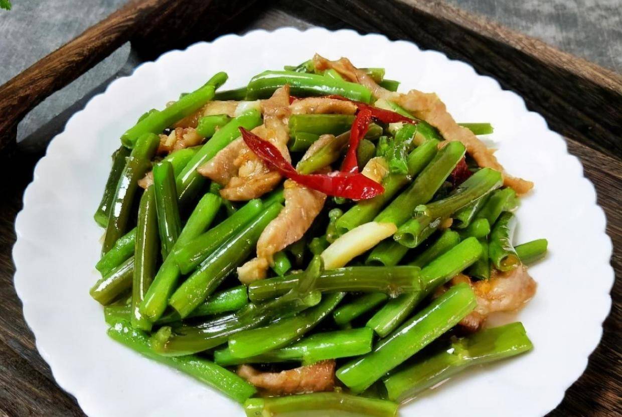 空心菜炒肉丝
