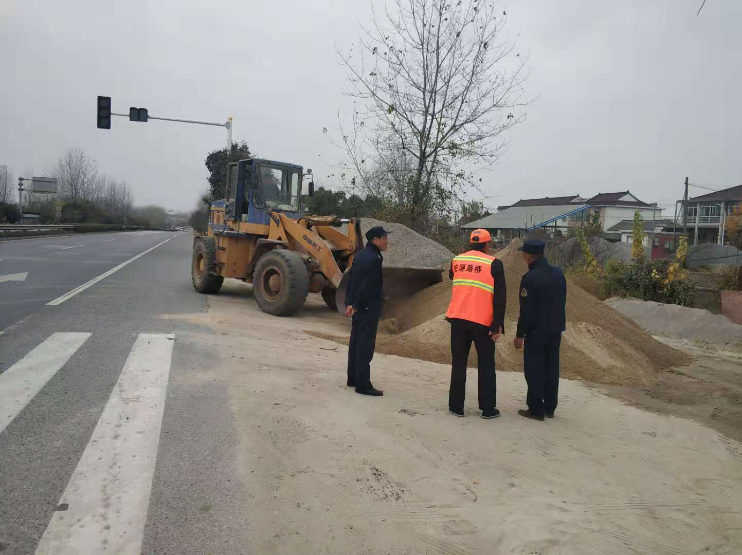 撰稿:朱仕茹 陆小平 单位:江苏省扬州市邗江区公路管理站 返回搜