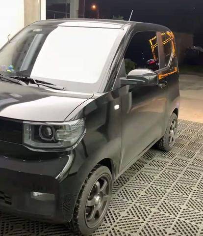不只是代步,宏光mini还是辆改装"神车",难怪受年轻人追捧