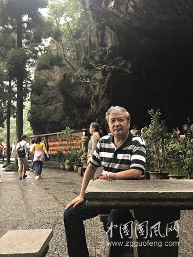 驱车官坝乡下访显周故人何正虎兄(诗 陈仁德)(图4)