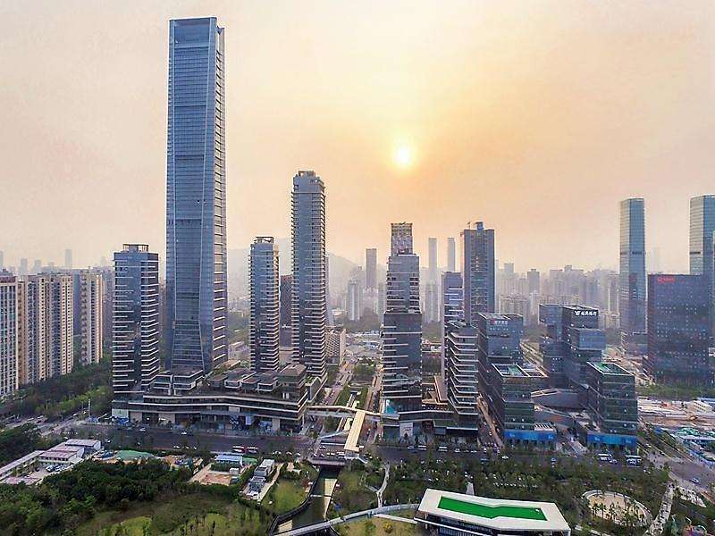 深圳湾1号,是鹏瑞集团历时10年打造的超级城市地标综合体,位于中国