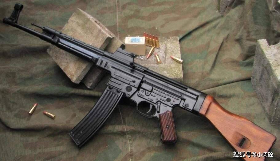 二战德军轻武器之：STG-44突击步枪_手机搜狐网