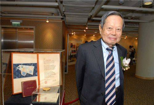 耗资1400亿的粒子对撞机到底值不值？杨振宁明确