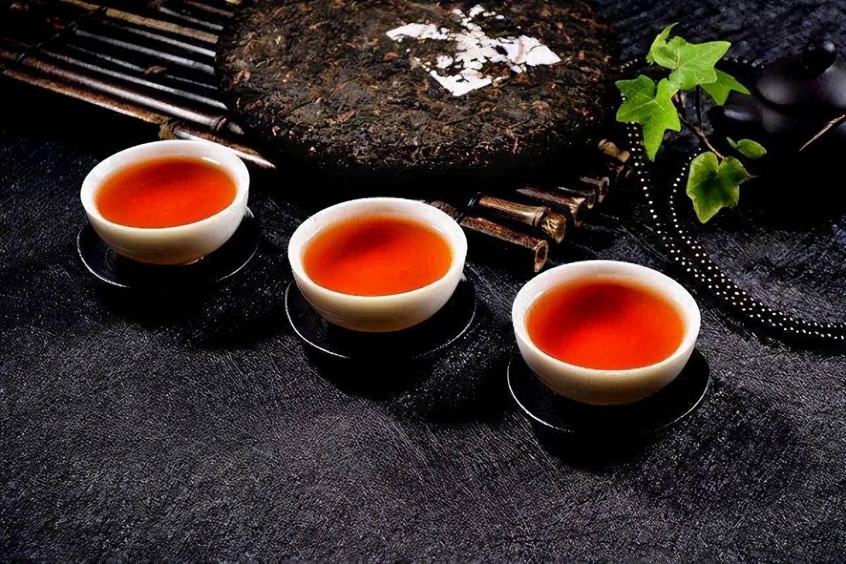 泡茶的茶叶能泡几回 fca99bc576c449f0bae49968902e03b4.jpeg