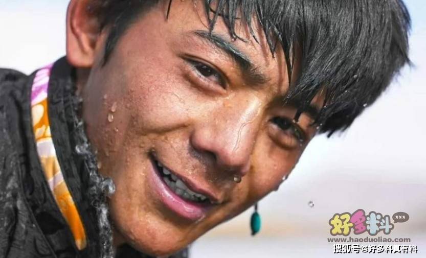 丁真走红后带动GDP_丁真走红