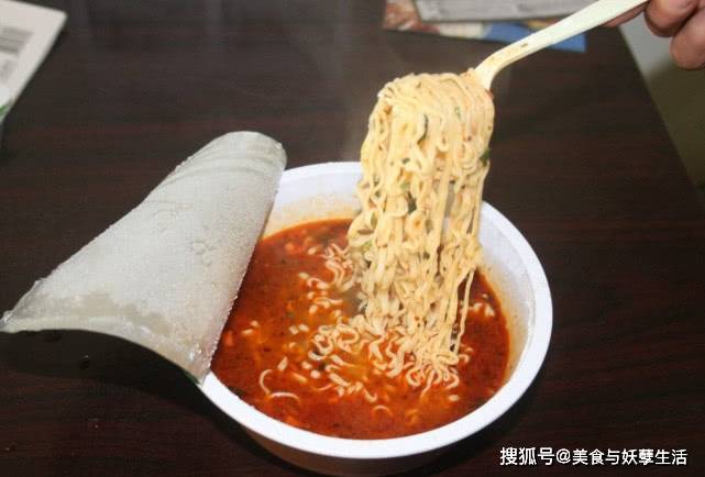 什么方便面不是油炸的 f03380fad53b4dd1b7b85516258e8519.jpeg