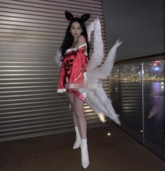 邱淑贞女儿晒下午茶美照,淑女气质眉眼似妈妈