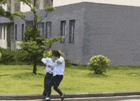 搞笑gif:这个腿,不蹬三轮车可惜了_手机搜狐网