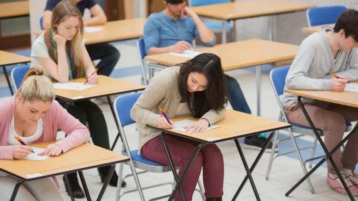 2020英国GCSE排名_官宣!英国2021年GCSE&A-level大考最新政策出炉