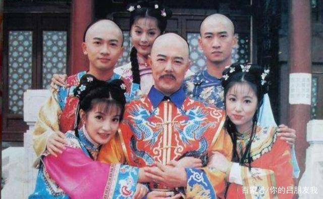 老版还珠格格演员现状 b58e3bfb74104ef3b7fcc60f9b69488c.jpeg